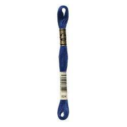 nr.824 DMC Broderigarn