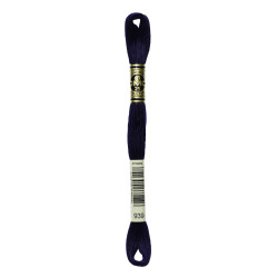 nr.939 DMC Broderigarn
